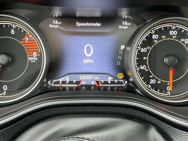 Used 2021 Jeep Cherokee Latitude Lux 80th Anniv w/ Quick Order Package 26U 80TH image 29