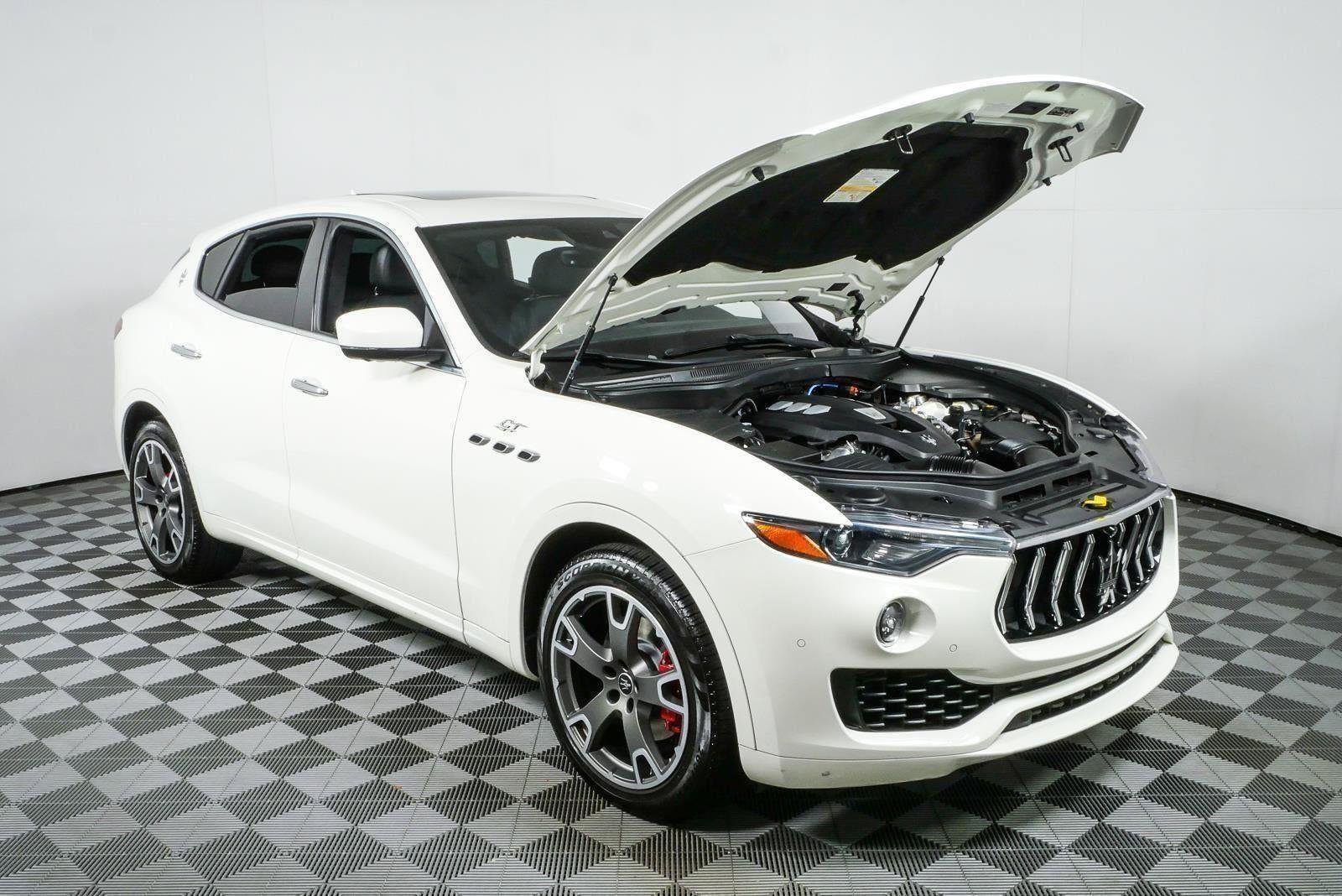 Used 2023 Maserati Levante GT AWD/4WD image 37