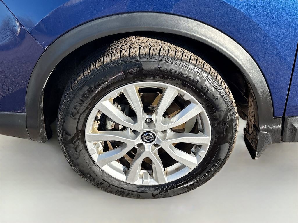 Used 2020 Nissan Rogue Sport SL image 30