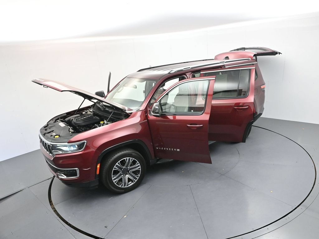 Used 2024 Jeep Wagoneer Series II w/ Flexible Seating Group RWD image 35