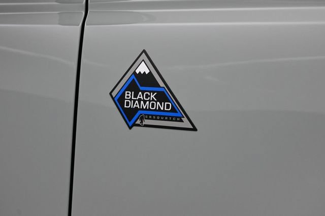 Certified 2021 Ford Bronco Black Diamond w/ Sasquatch Package AWD/4WD image 35