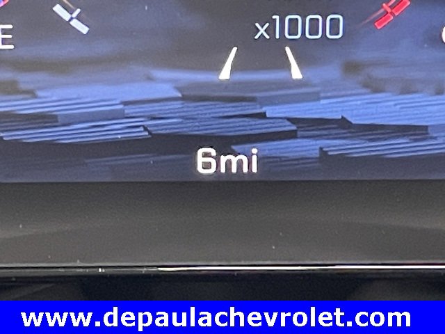 New 2026 Chevrolet Suburban High Country image 2