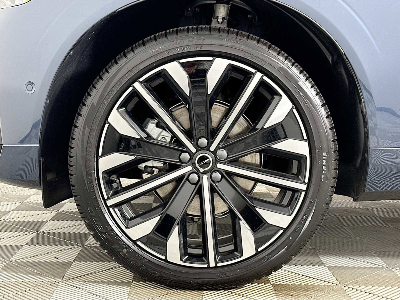 New 2026 Volvo XC60 B5 Ultra w/ Protection Package Premier image 29