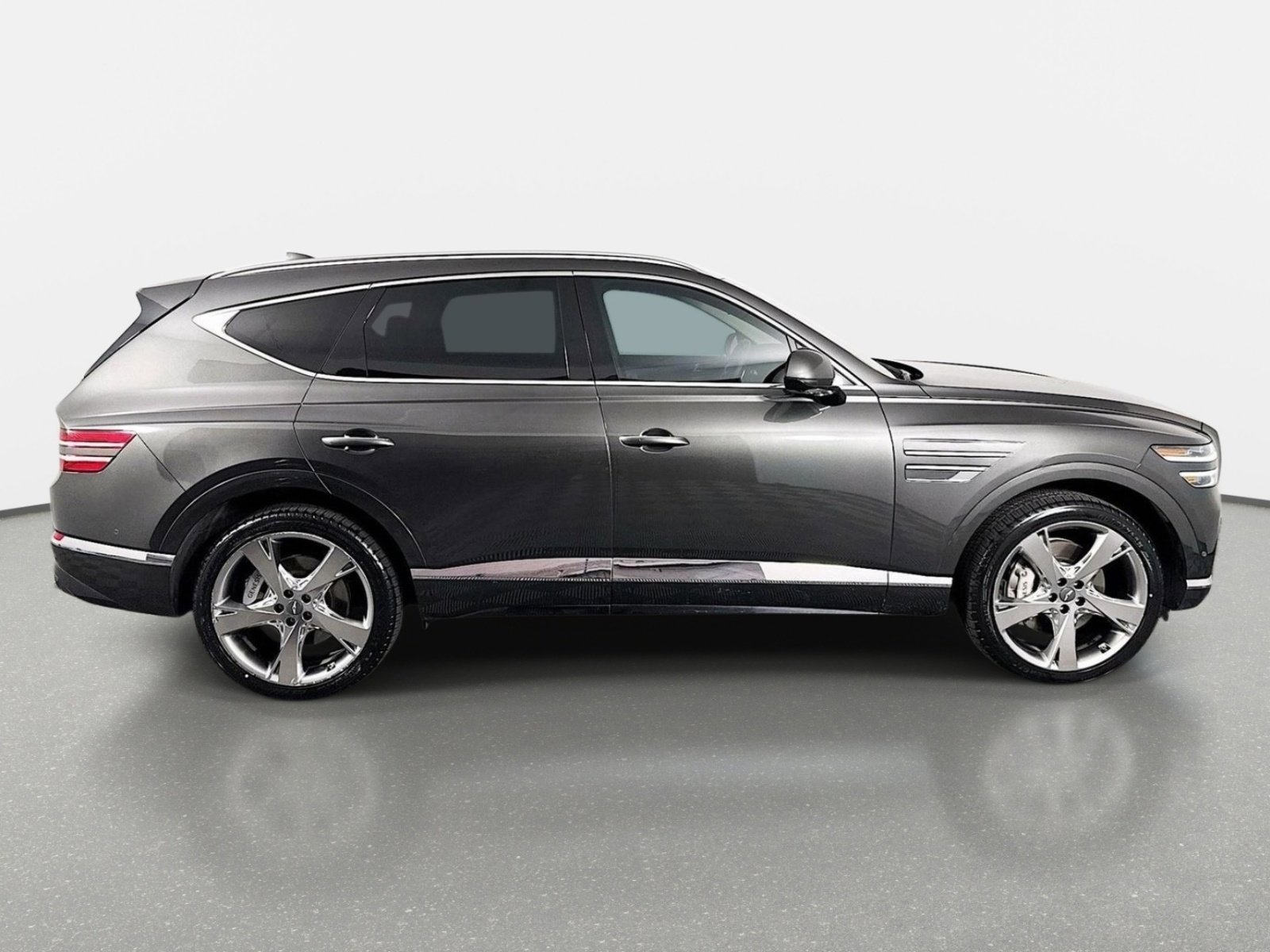 Certified 2024 Genesis GV80 3.5T w/ Prestige Package image 4