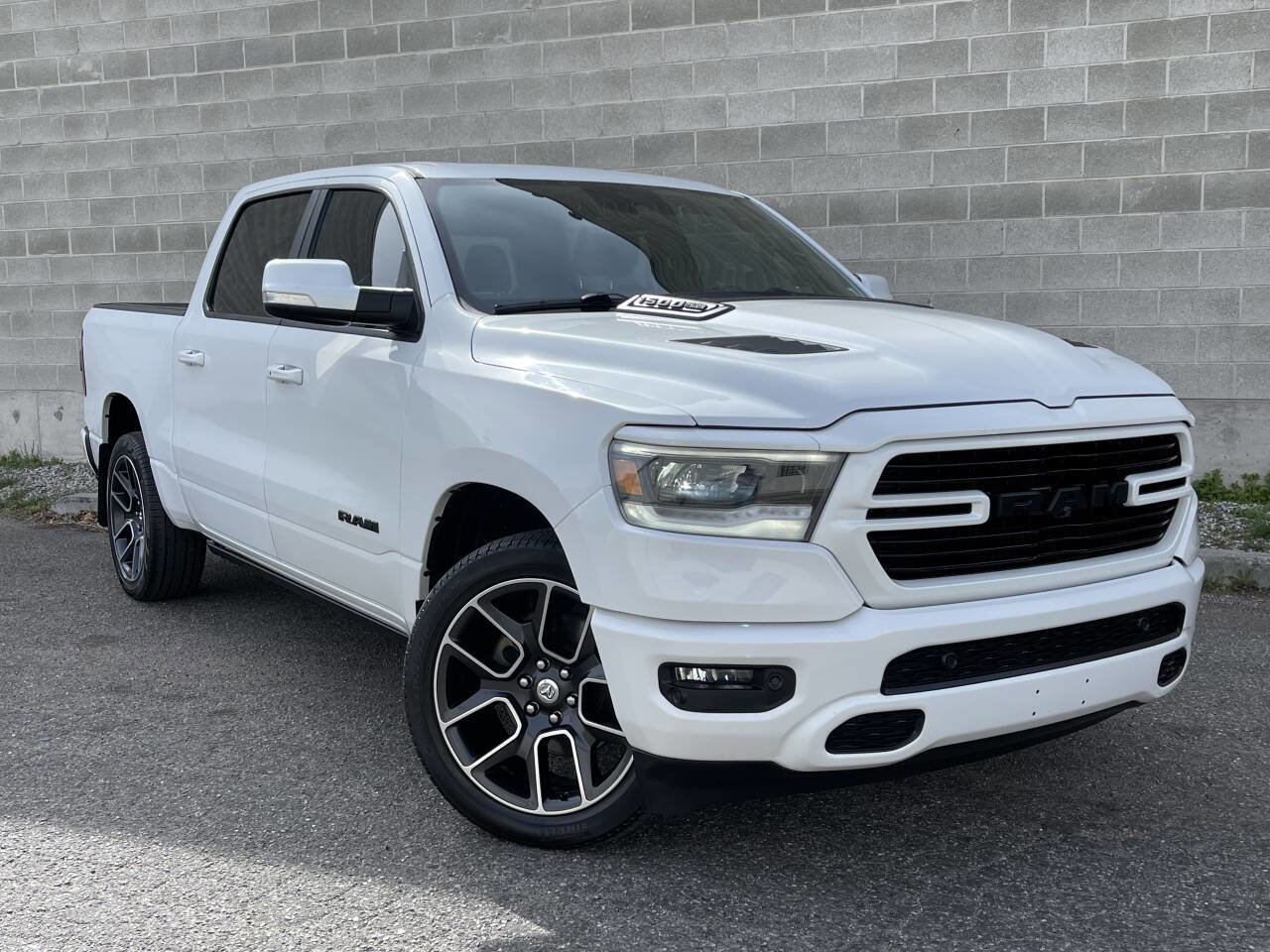 Used 2019 RAM 1500 Sport w/ Advanced Safety Group AWD/4WD image 2
