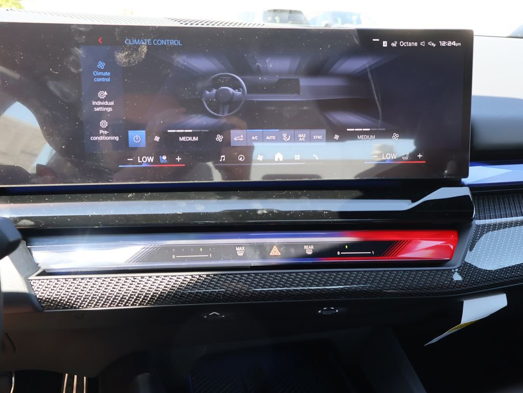 New 2026 BMW M5 w/ Executive Package image 30