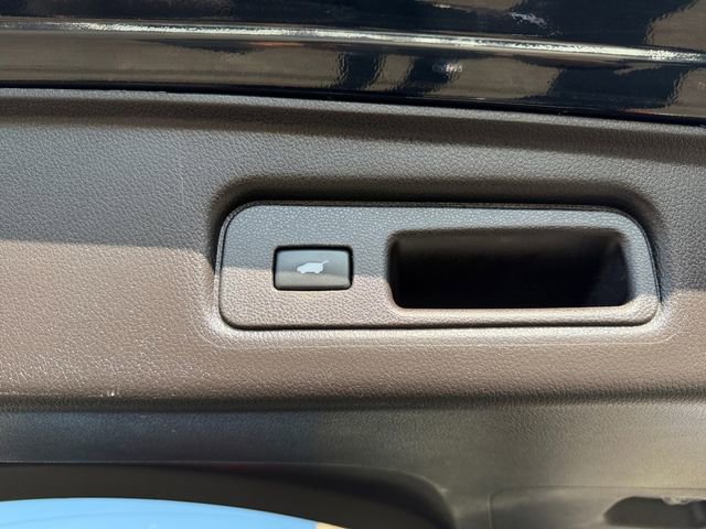 Used 2018 Acura RDX AWD w/ Advance Package image 40