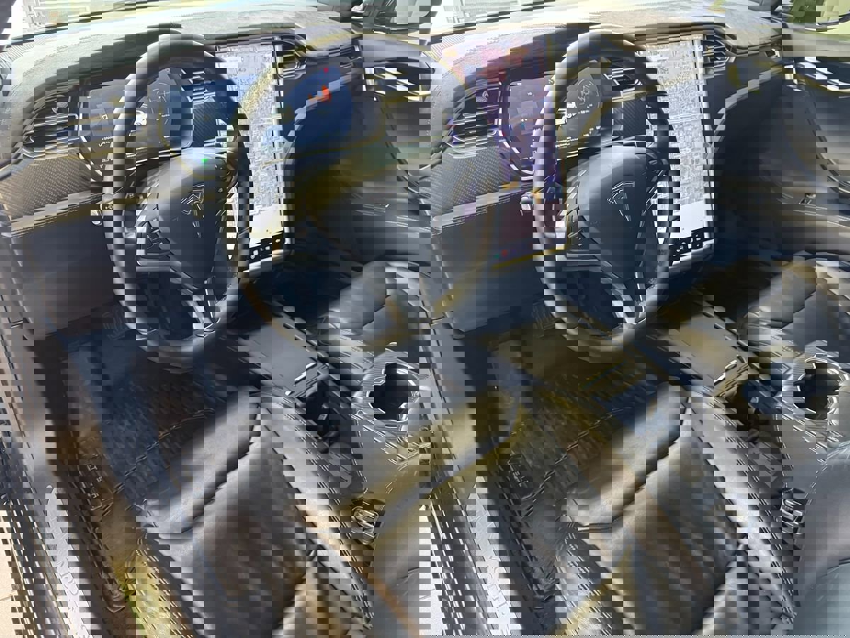 Used 2017 Tesla Model S 75D image 16