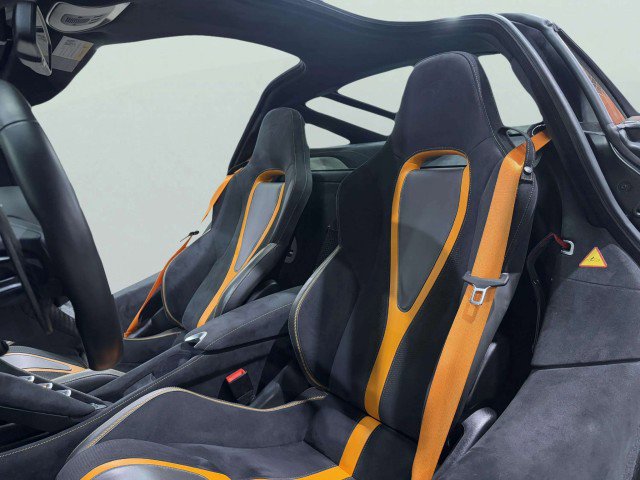 Used 2018 McLaren 720S Performance image 41
