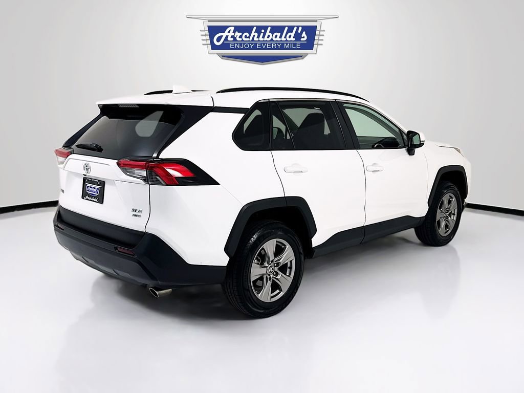 Used 2024 Toyota RAV4 XLE w/ Convenience Package AWD/4WD image 7