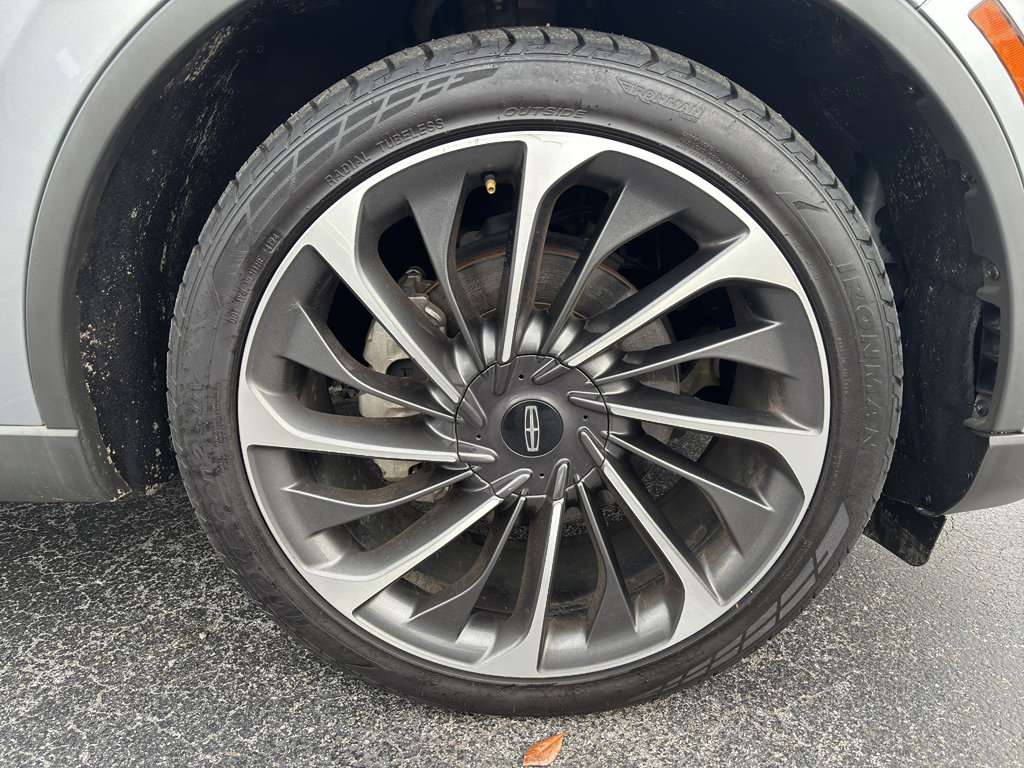 Used 2021 Lincoln Aviator Reserve w/ Equipment Group 202A image 30