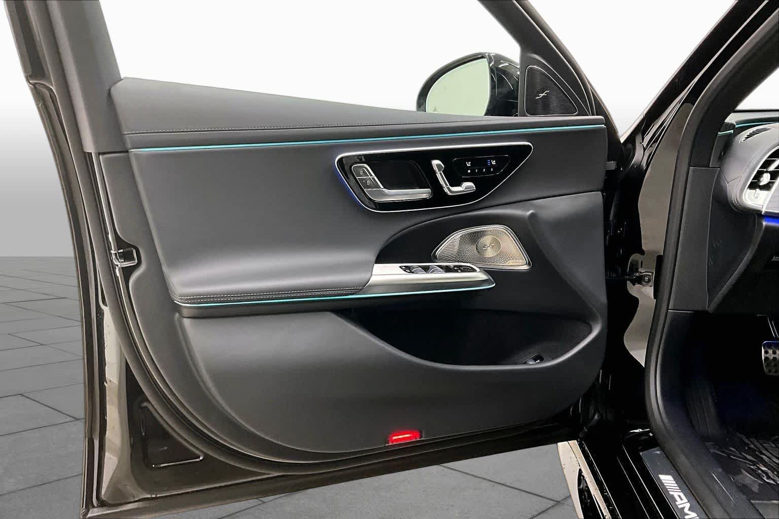 New 2026 Mercedes-Benz E 53 AMG e 4MATIC Sedan image 10