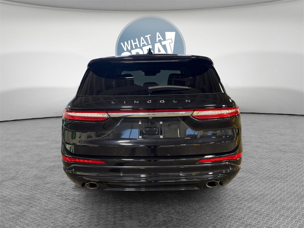 Used 2023 Lincoln Corsair AWD w/ Equipment Group 101A image 5