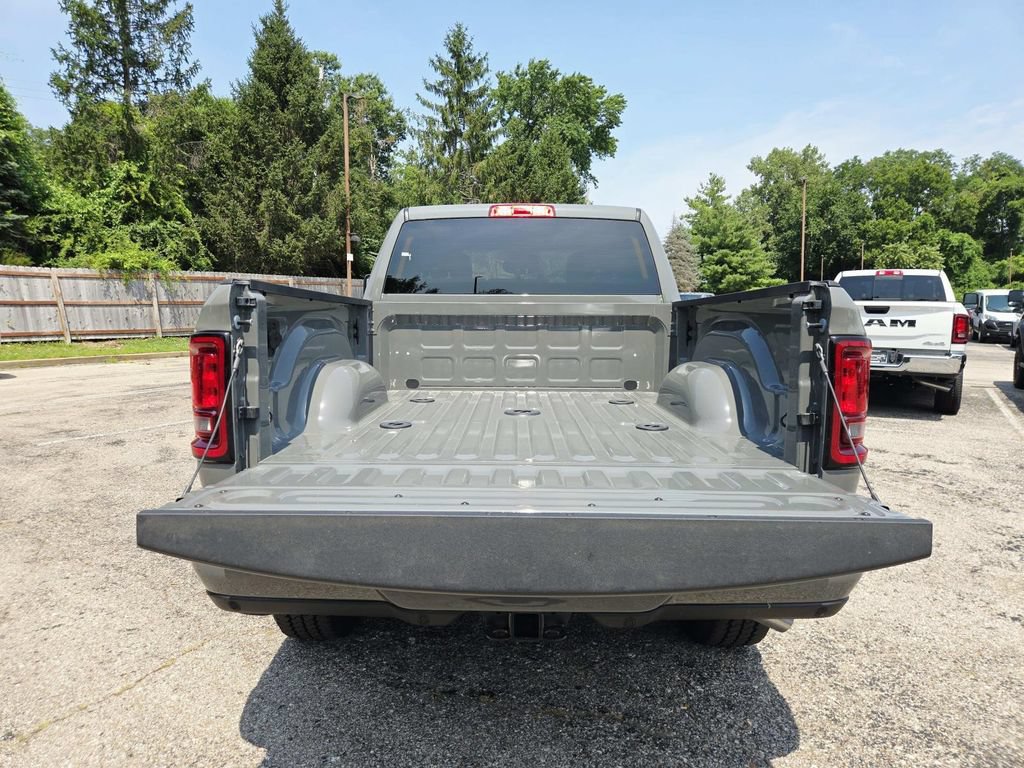 New 2026 RAM 2500 Big Horn AWD/4WD image 9