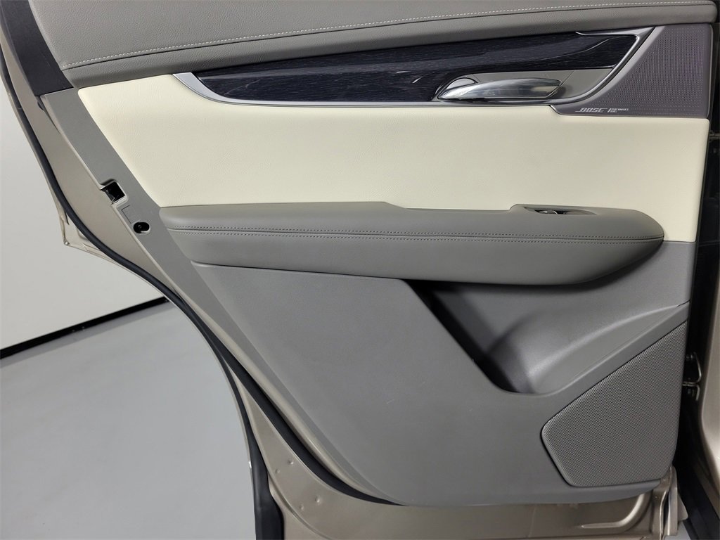 Certified 2022 Cadillac XT6 Premium Luxury w/ Technology Package image 14