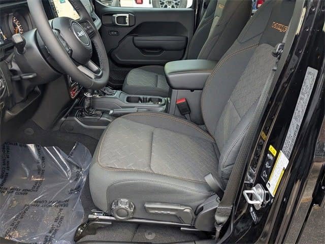 New 2026 Jeep Gladiator Mojave w/ Safety Group AWD/4WD image 15