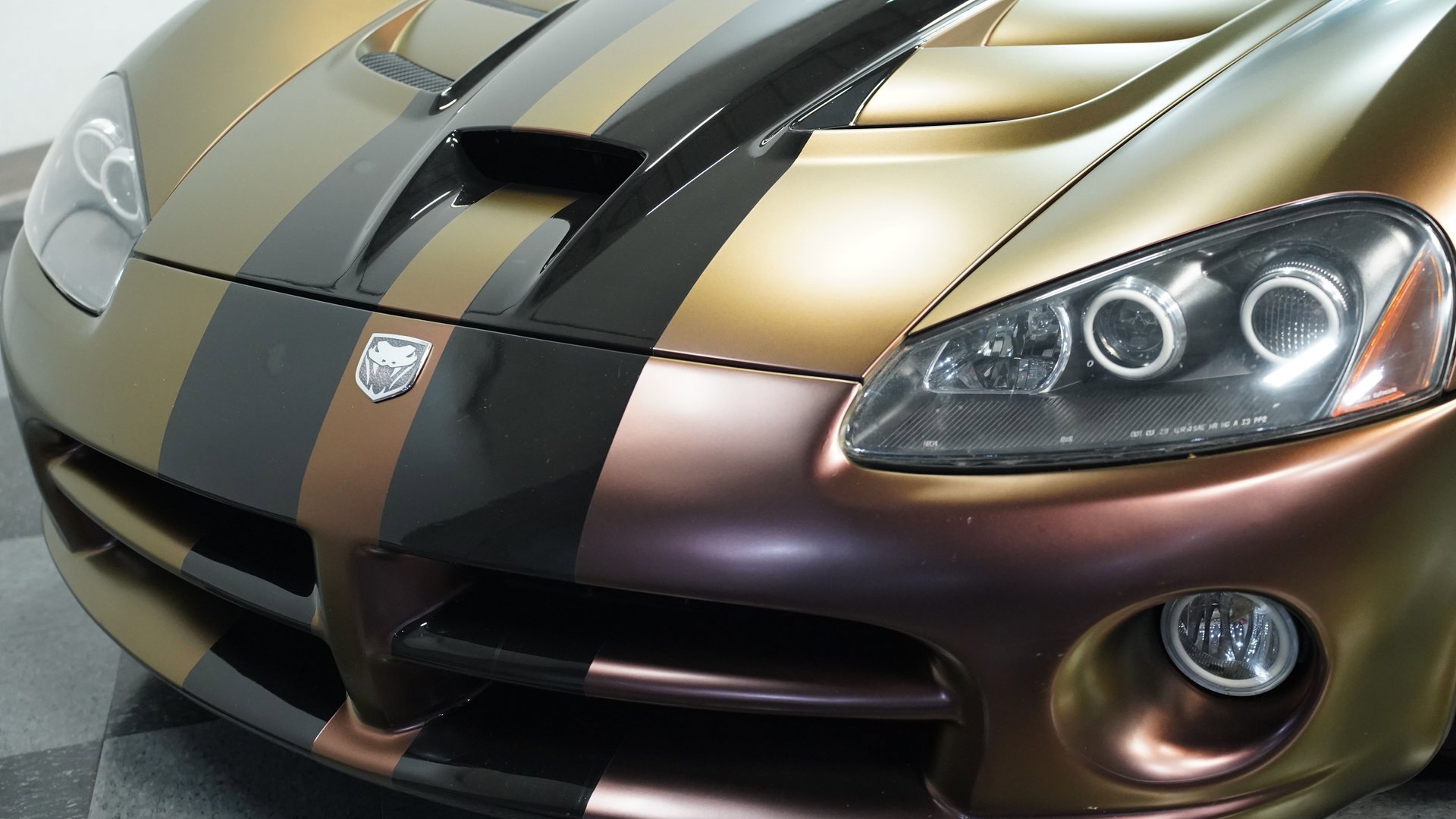 Used 2006 Dodge Viper SRT-10 image 17