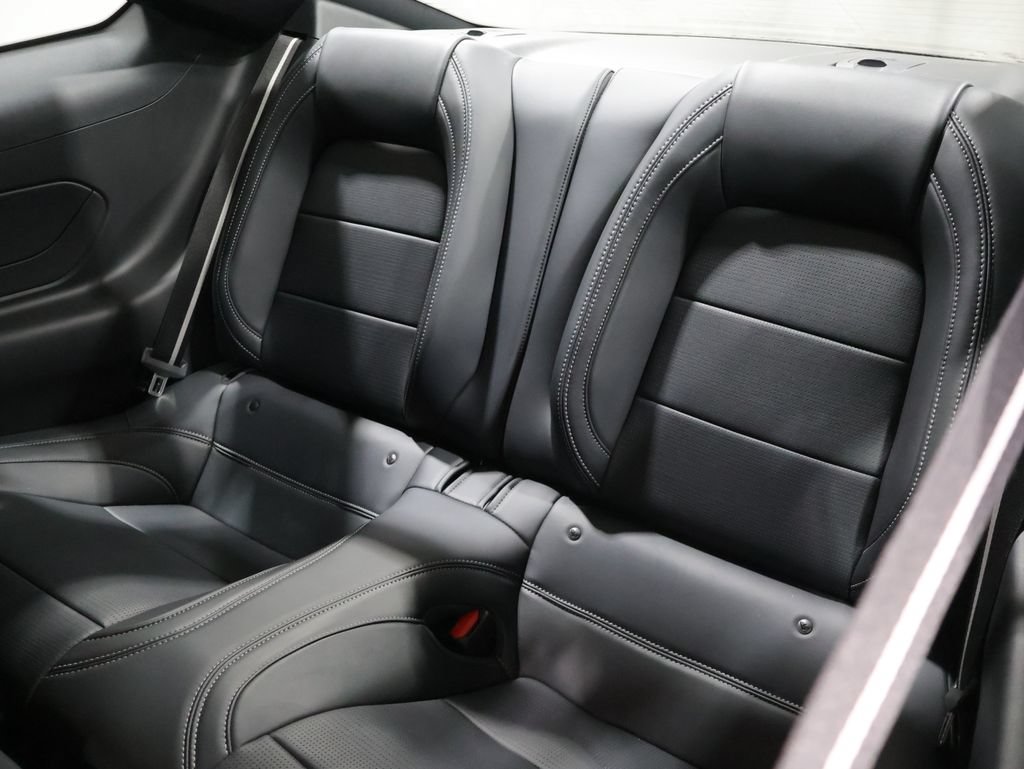Used 2025 Ford Mustang GT Premium RWD image 16