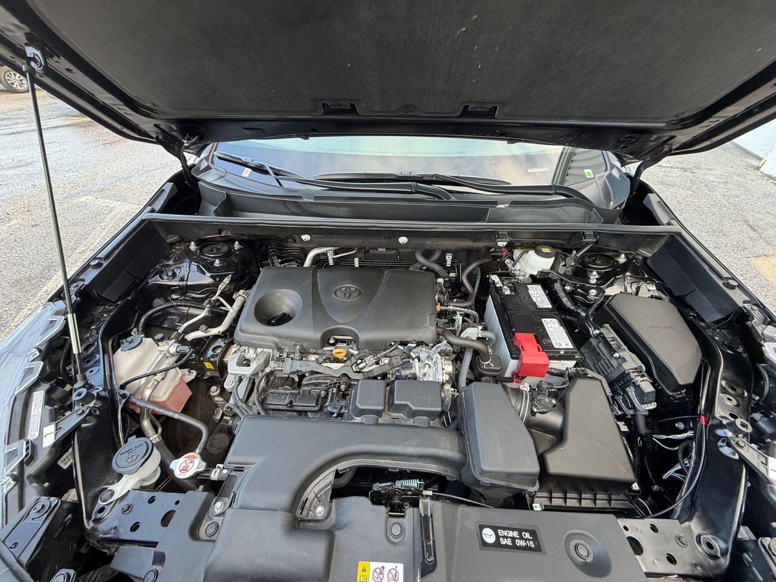 Used 2025 Toyota RAV4 XLE w/ Convenience Package image 35