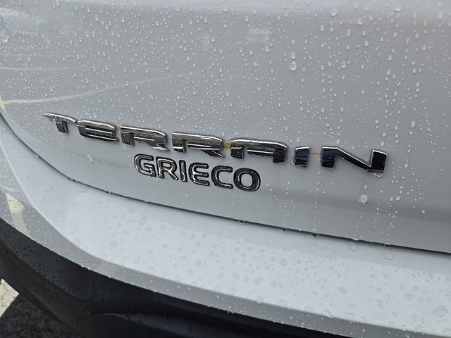 Used 2023 GMC Terrain SLE FWD image 9