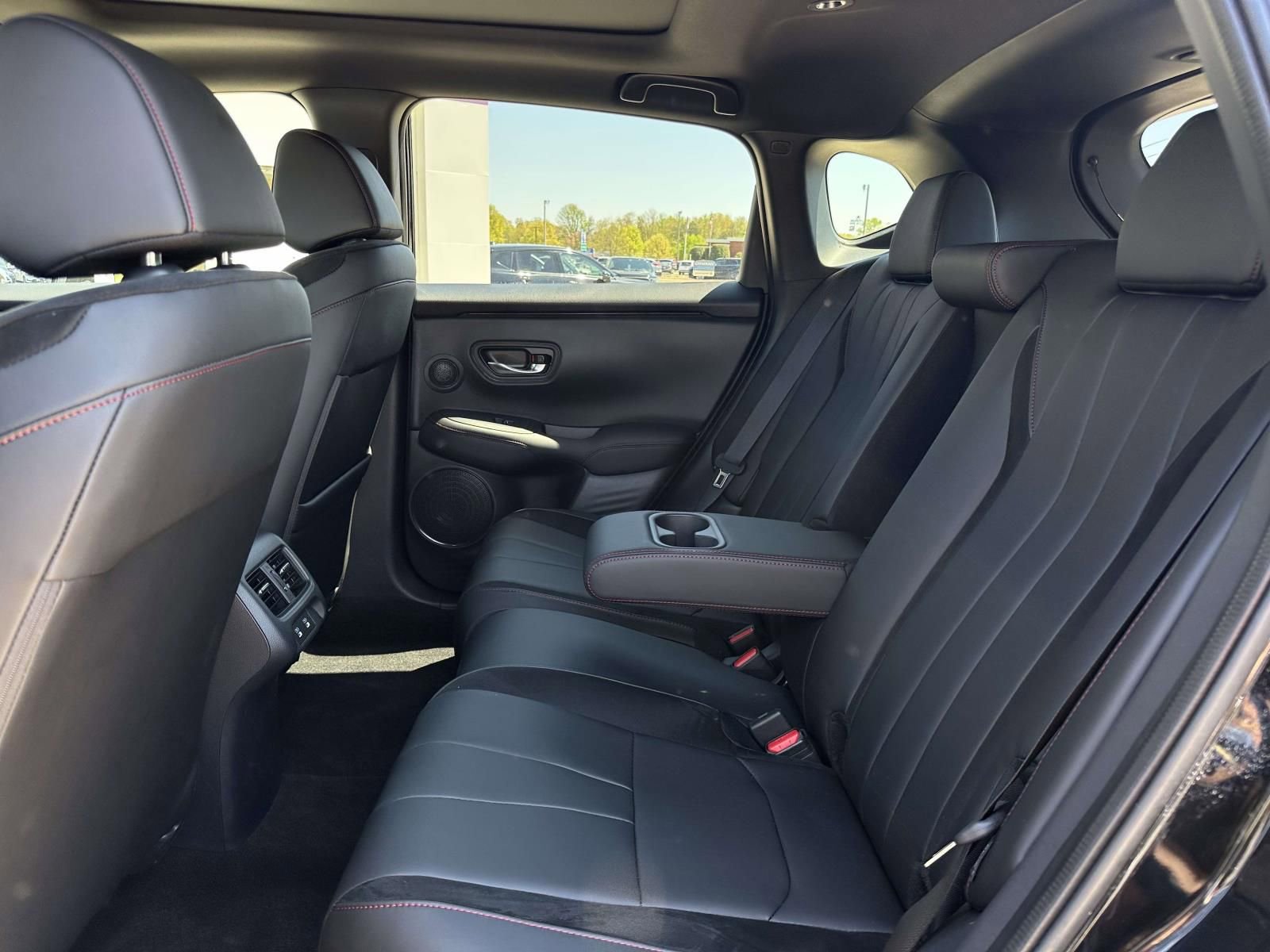 Used 2025 Acura ADX A-Spec image 13