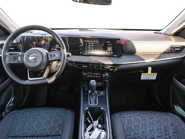 New 2027 Nissan Kicks SV AWD/4WD image 14