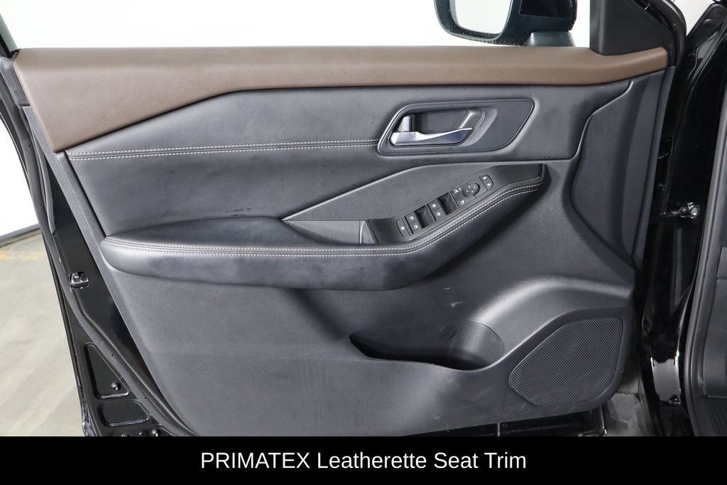 Used 2023 Nissan Rogue SV w/ SV Premium B Package FWD image 19