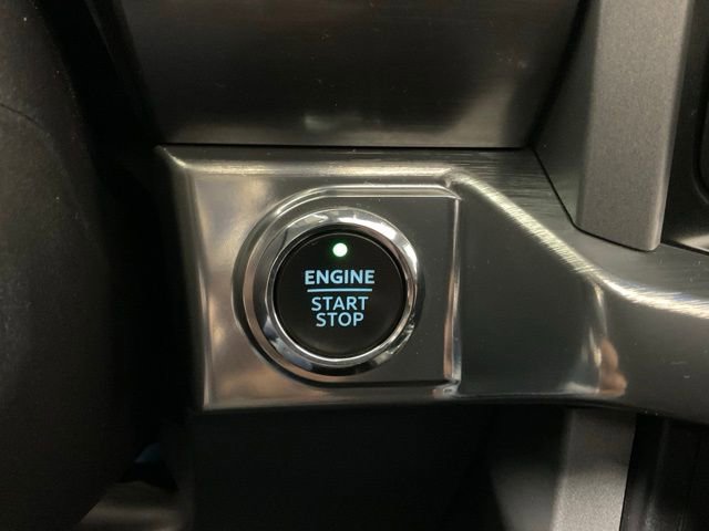 Used 2021 Ford F150 Lariat w/ Equipment Group 502A High image 26