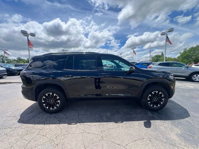 Used 2024 Chevrolet Traverse Z71 AWD/4WD image 4