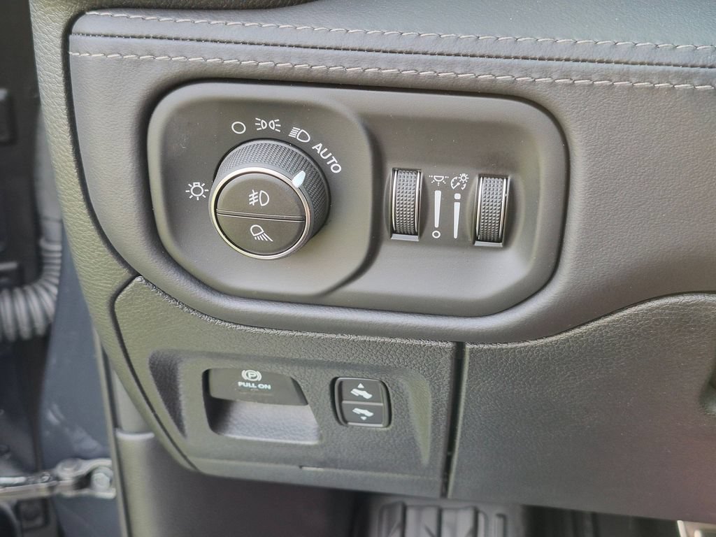 New 2026 RAM 1500 RHO w/ RHO Level 1 Equipment Group AWD/4WD image 14