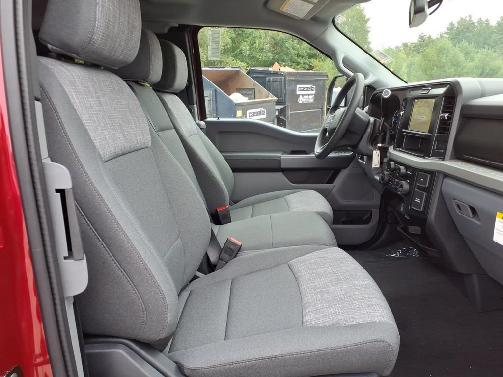New 2027 Ford F350 XLT w/ FX4 Off-Road Package AWD/4WD image 12