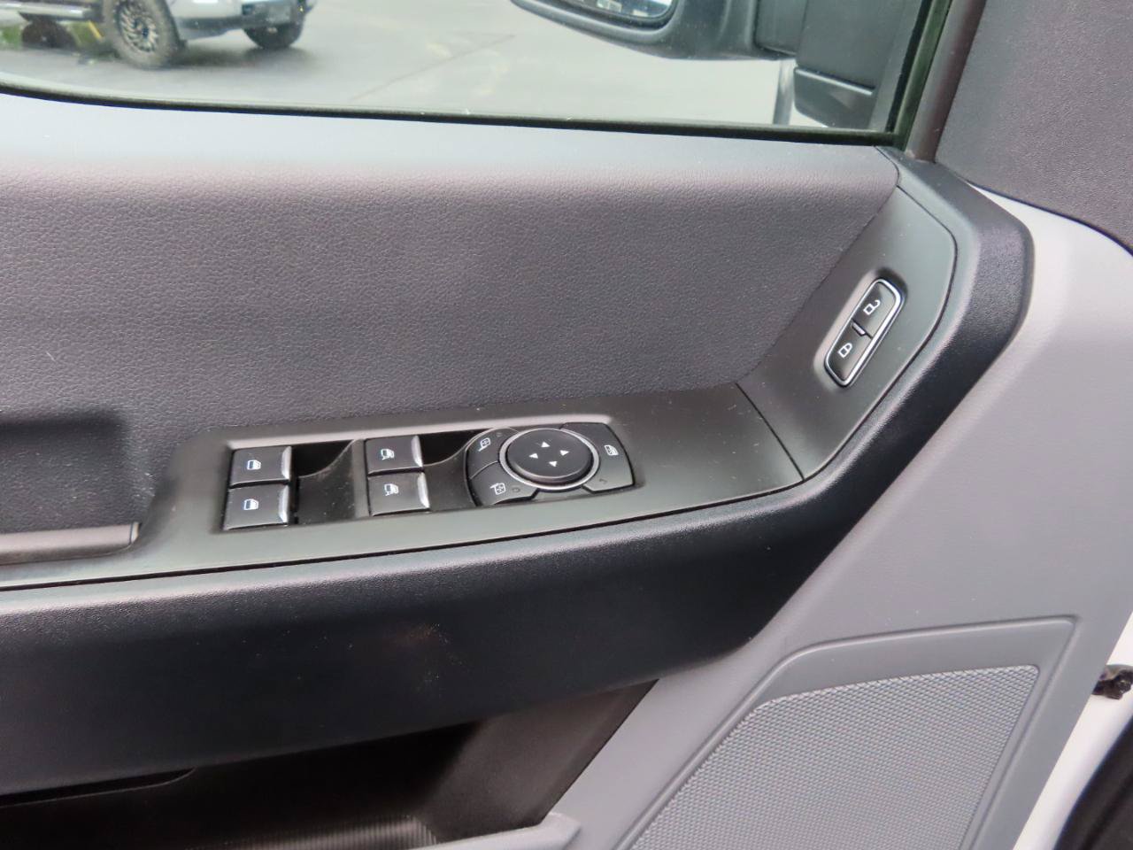 Used 2024 Ford F350 XL AWD/4WD image 27