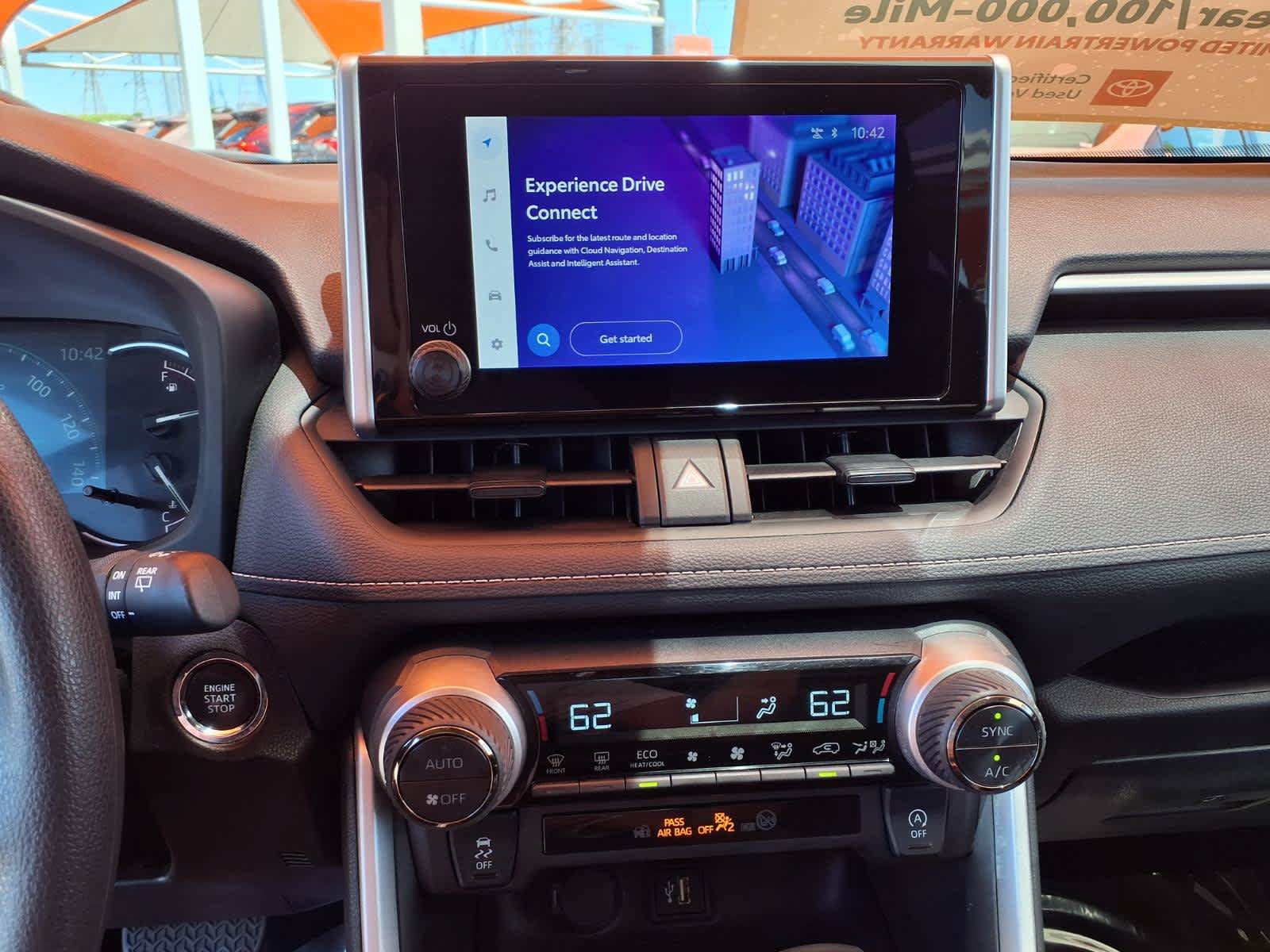 Certified 2025 Toyota RAV4 XLE FWD image 21