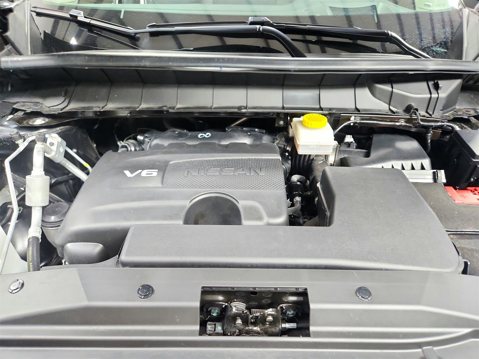 Used 2024 Nissan Pathfinder Platinum w/ Lighting Package (N93) image 17