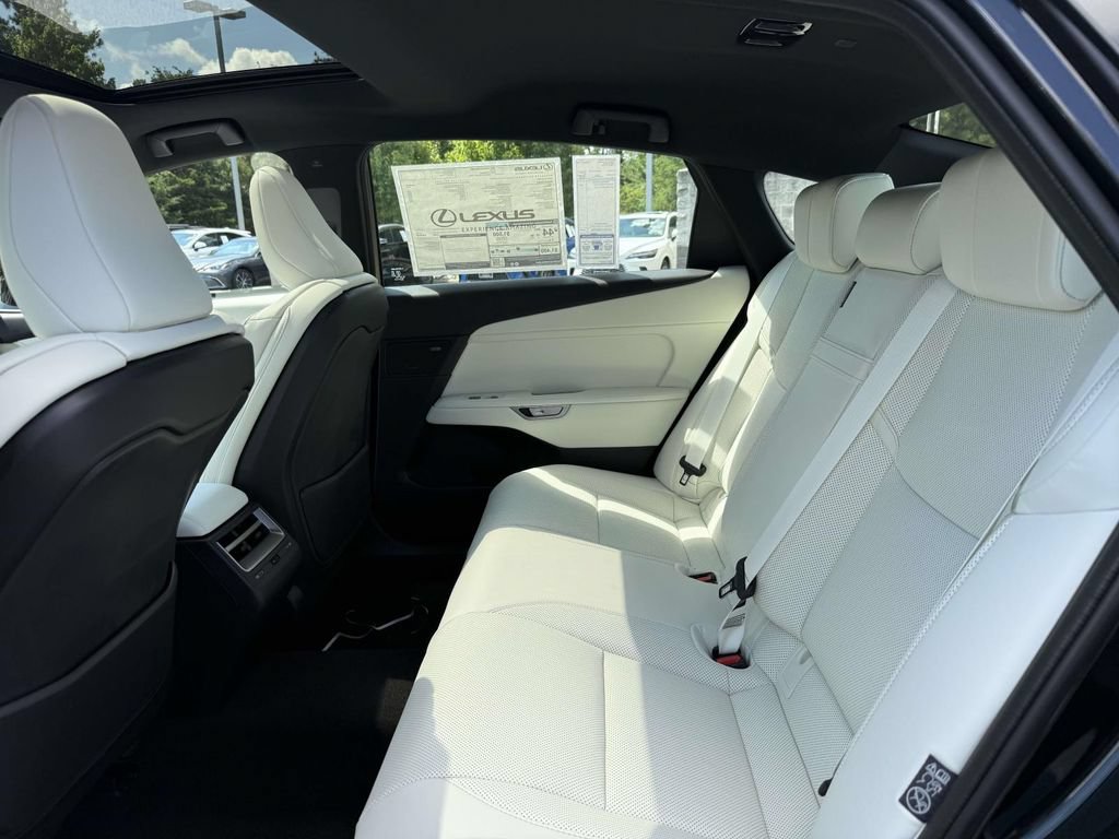 New 2026 Lexus ES 350h AWD w/ Cold Area Package image 13