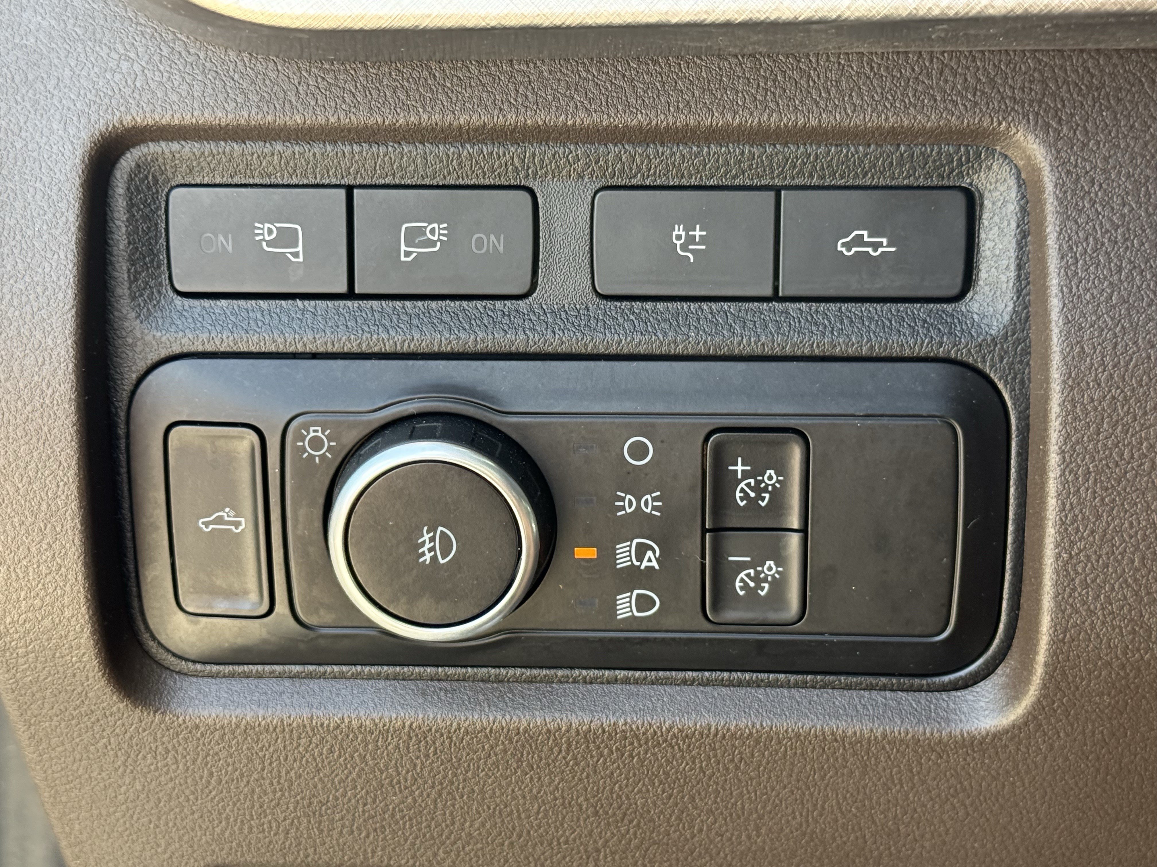 Used 2024 Ford F250 King Ranch w/ FX4 Off-Road Package AWD/4WD image 27