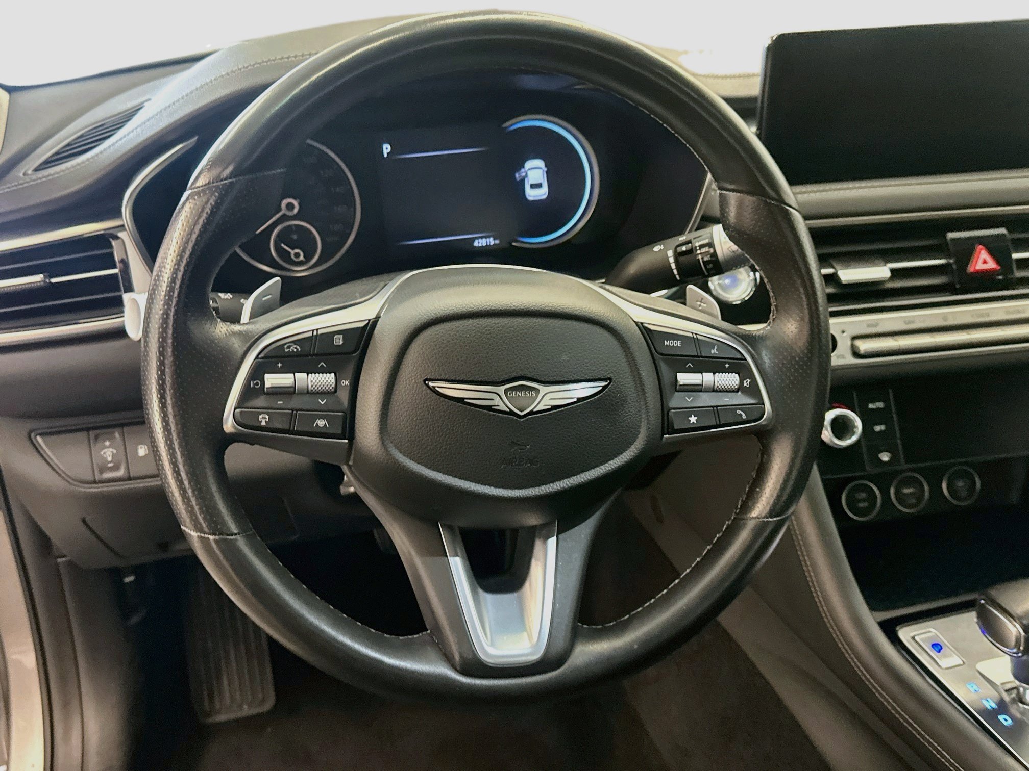 Used 2025 Genesis G70 2.5T AWD/4WD image 18