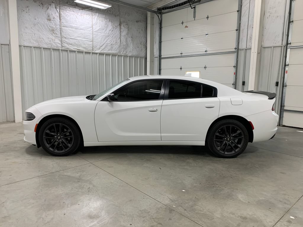 Used 2021 Dodge Charger SXT w/ Plus Group AWD/4WD image 4