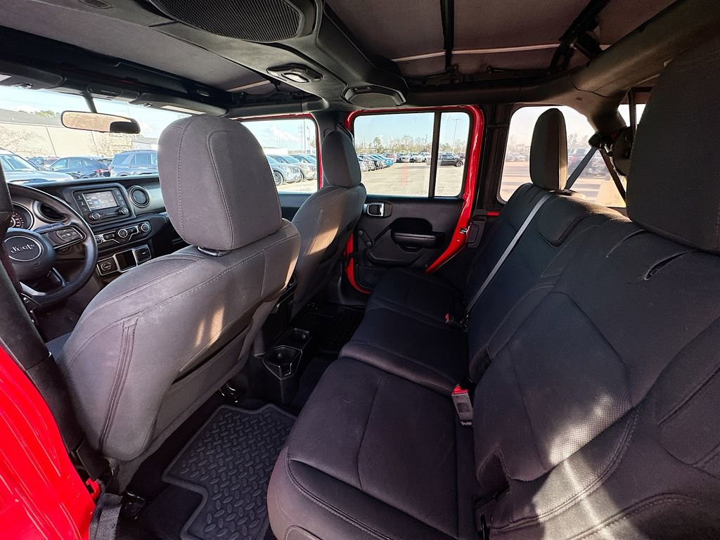 Used 2018 Jeep Wrangler Unlimited Sport image 4
