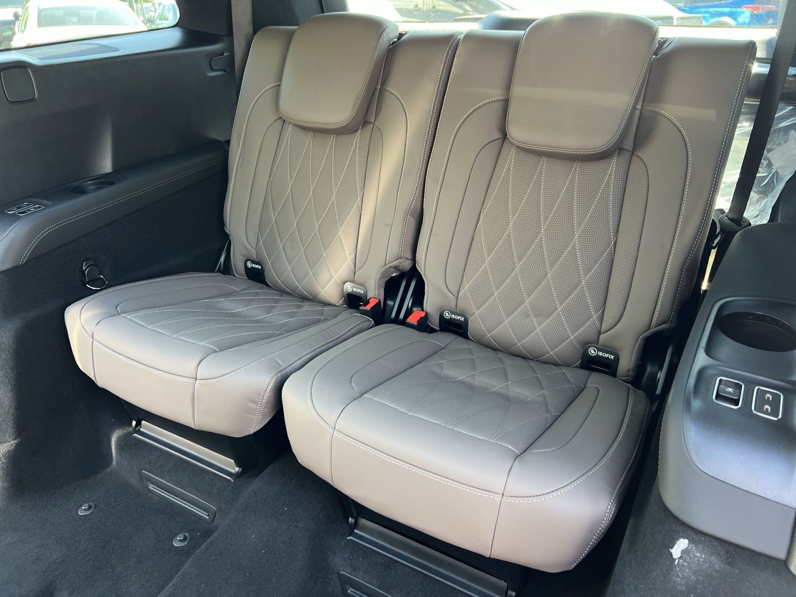 New 2026 Mercedes-Benz GLS 63 AMG 4MATIC image 31
