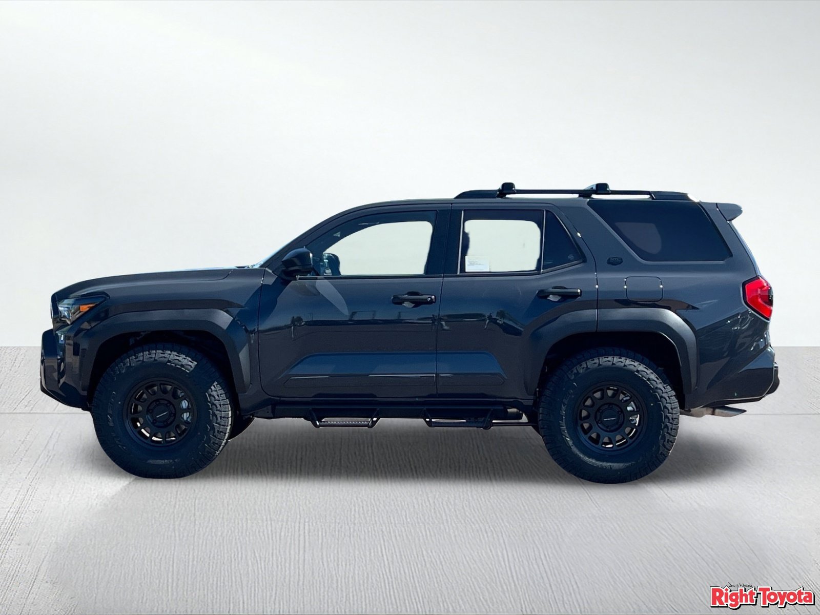 New 2026 Toyota 4Runner SR5 AWD/4WD image 3