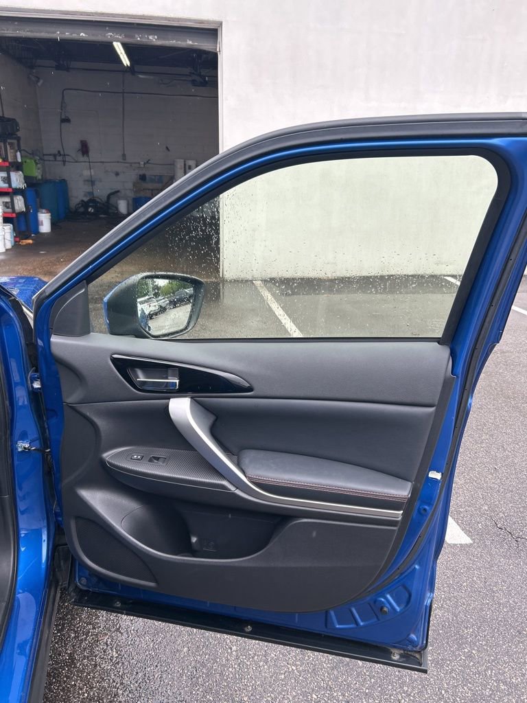 Used 2018 Mitsubishi Eclipse Cross SEL AWD/4WD image 18
