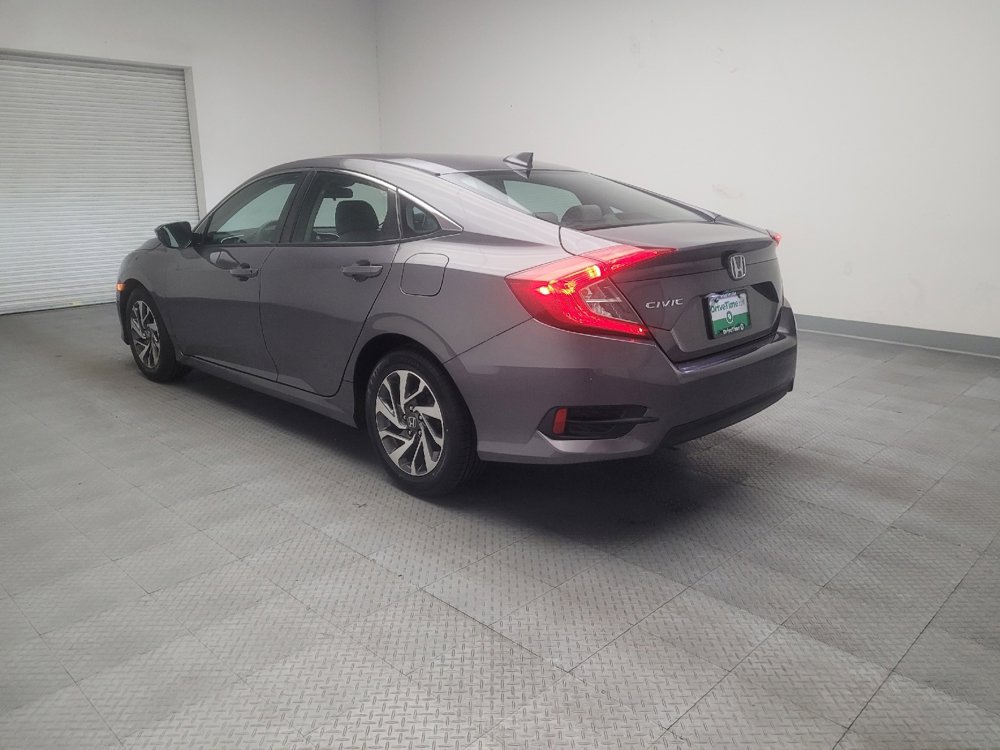 Used 2018 Honda Civic EX image 5