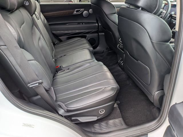 Used 2025 Genesis GV80 2.5T Advanced AWD/4WD image 34