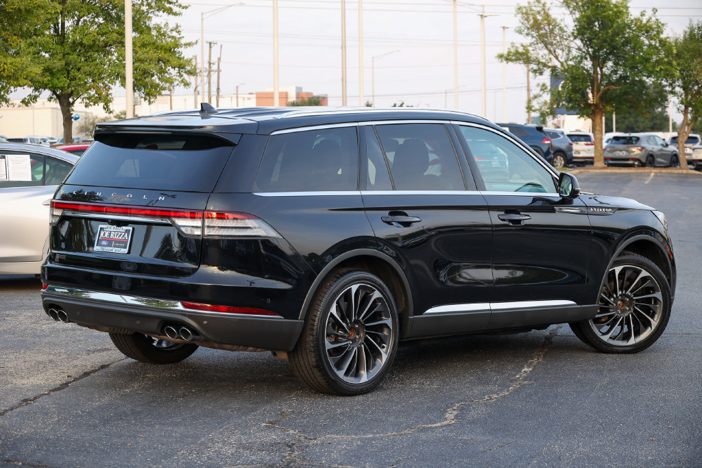 Used 2022 Lincoln Aviator Reserve w/ Equipment Group 201A AWD/4WD image 25