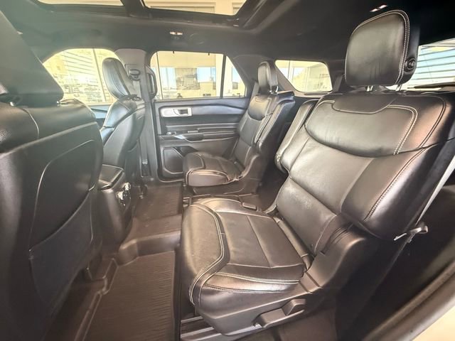 Used 2020 Ford Explorer ST w/ Premium Technology Package image 23