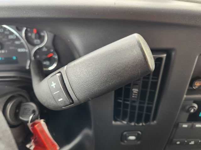 Used 2025 Chevrolet Express 3500 LT w/ LT Preferred Equipment Group RWD image 22