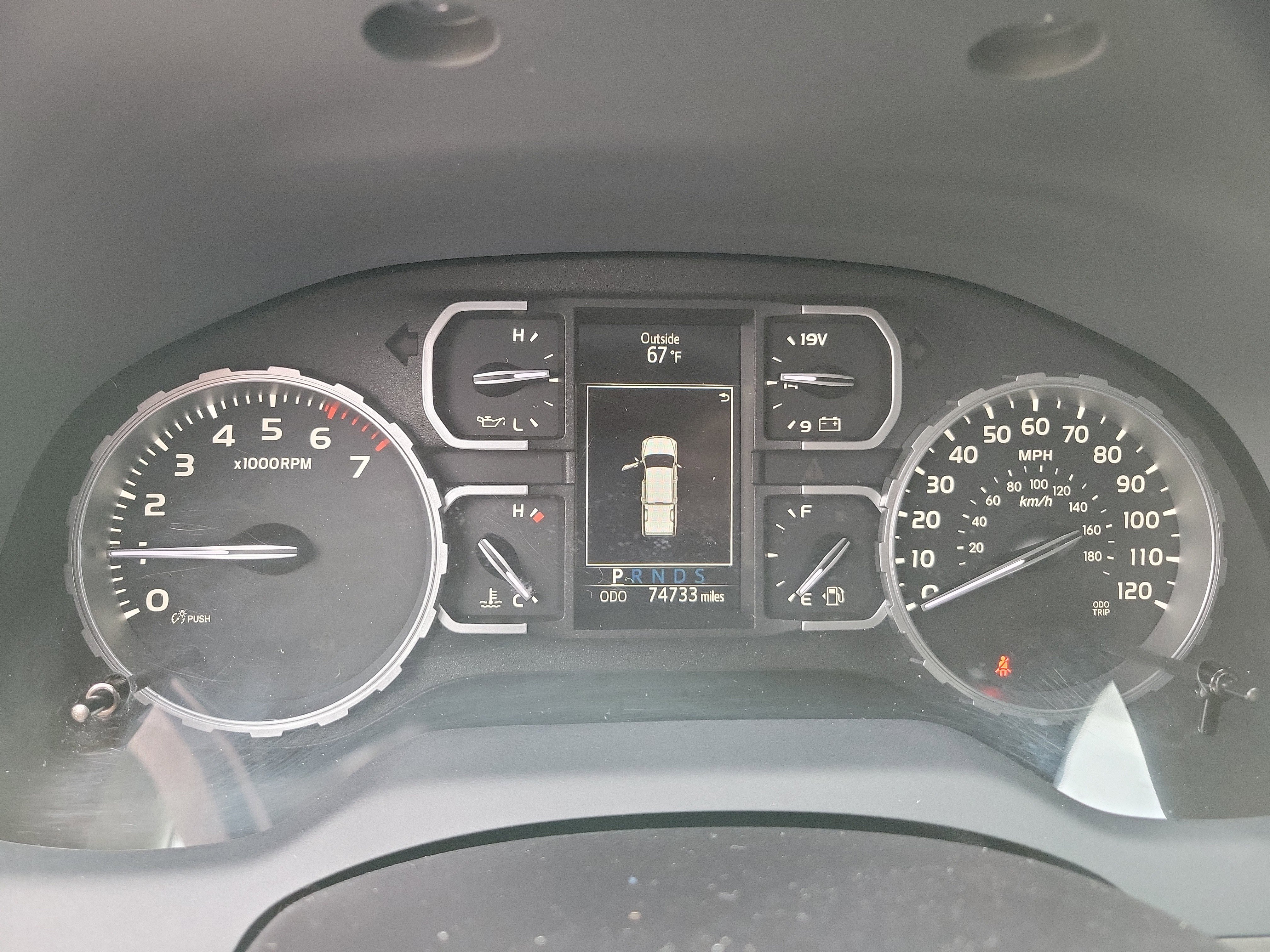 Used 2021 Toyota Tundra SR5 w/ SR5 Leather Package image 16