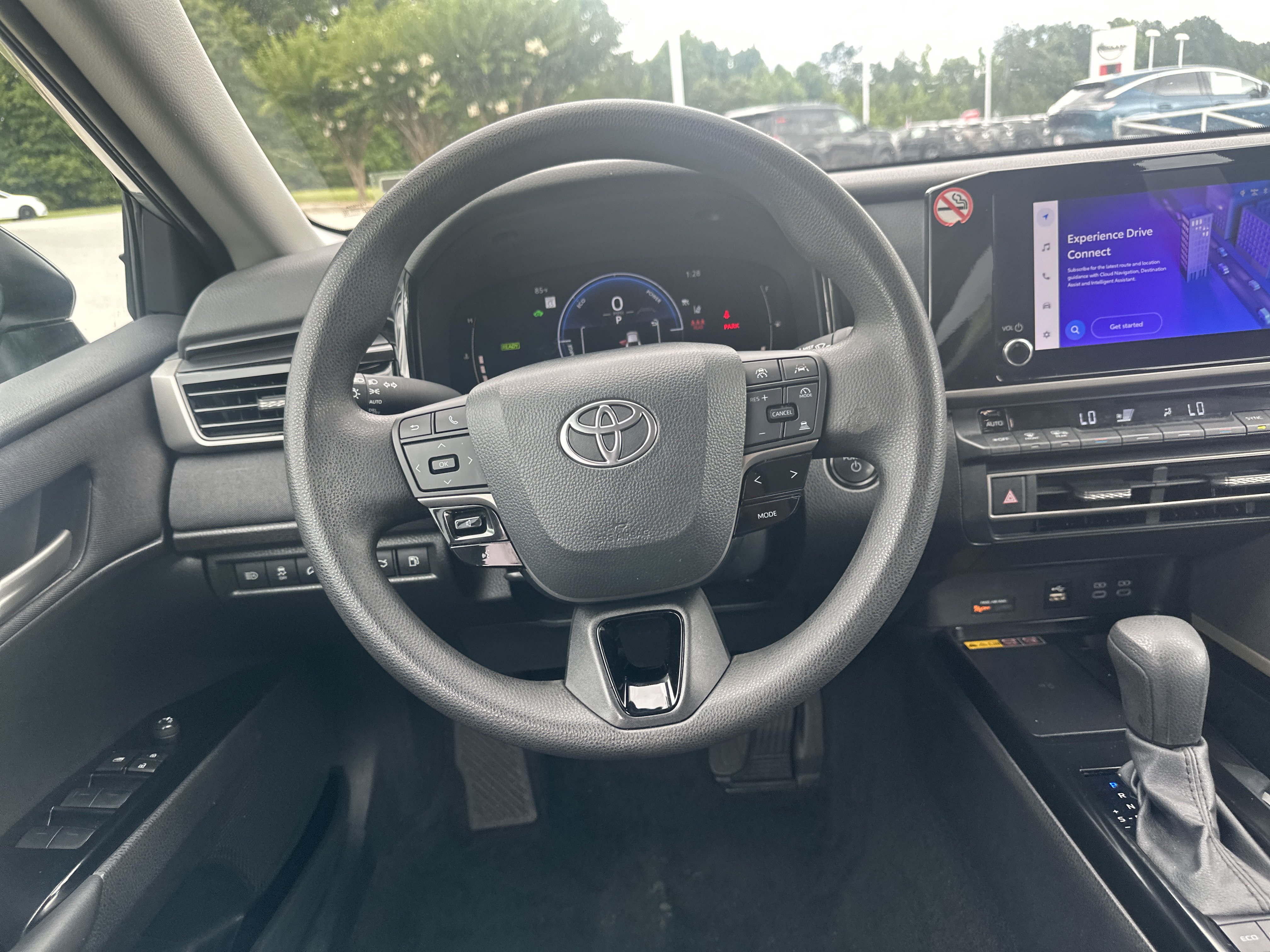 Used 2025 Toyota Camry LE FWD image 23