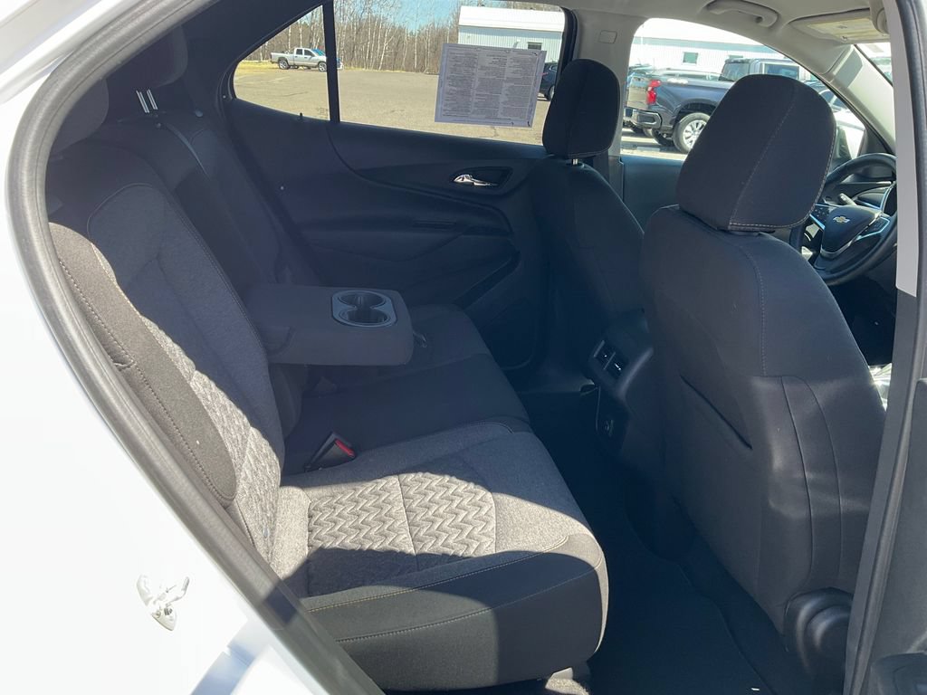 Used 2024 Chevrolet Equinox LT AWD/4WD image 18